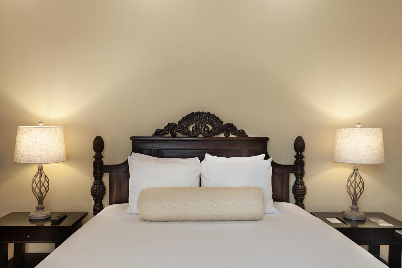 Hotel La Perla Leon Ngoại thất bức ảnh
