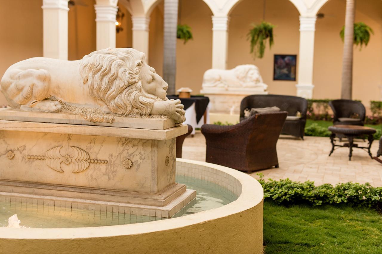 Hotel La Perla Leon Ngoại thất bức ảnh