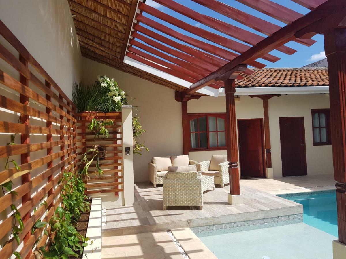 Hotel La Perla Leon Ngoại thất bức ảnh